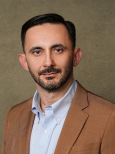 Headshot, Agripino Silveira